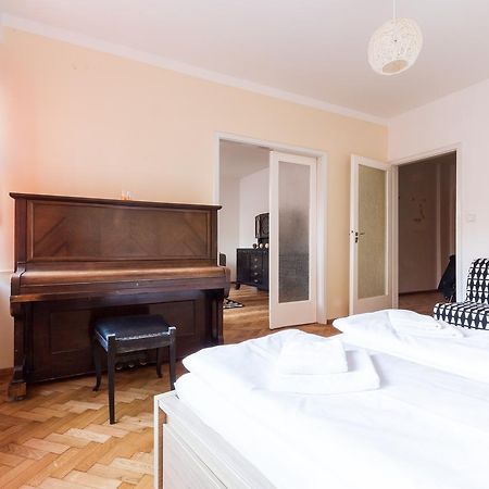 Beautiful City Center Apartments Prague Luaran gambar
